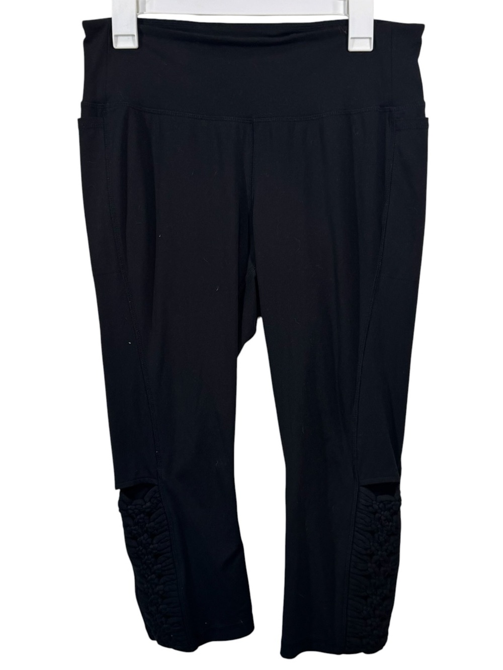 LIVI Active Lane Bryant Black Soft Capri Cropped Activewear Leggings